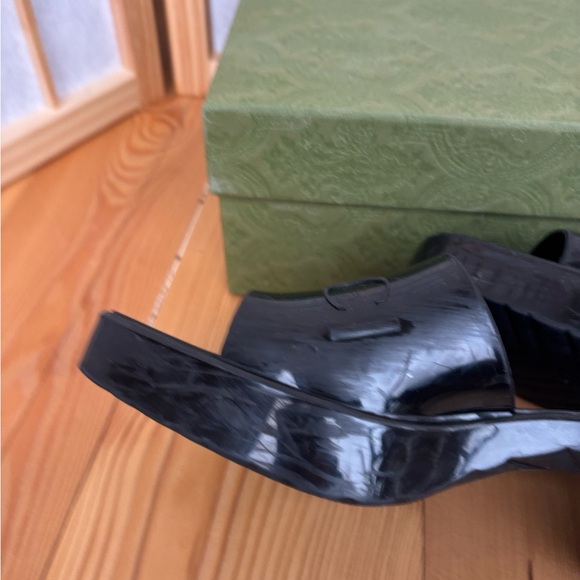 Gucci Black Rubber Sandals - Picture 8 of 9
